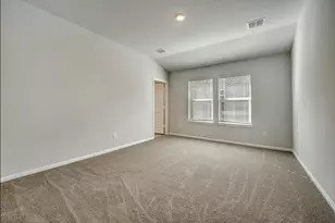 5901 Bull Crk Ln, Denton, TX 76226 - Photo 8