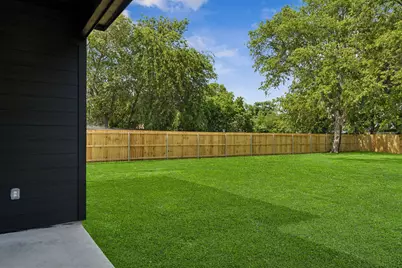 1239 N Tillery Avenue, Dallas, TX 75211 - Photo 22