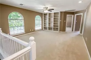 9401 Blue Jay Way, Irving, TX 75063 - Photo 14