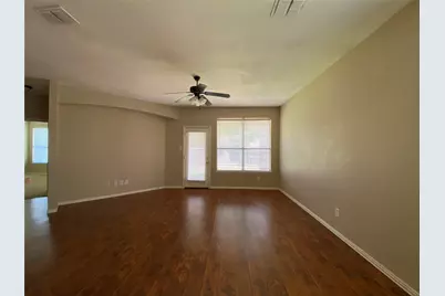 513 Jefferson Lane, Lake Dallas, TX 75065 - Photo 4