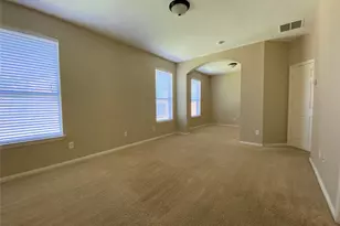 513 Jefferson Ln, Lake Dallas, TX 75065 - Photo 8