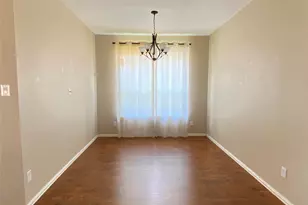 513 Jefferson Ln, Lake Dallas, TX 75065 - Photo 6