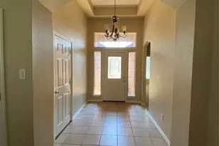 513 Jefferson Ln, Lake Dallas, TX 75065 - Photo 2