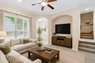 8624 Iron Horse Dr, Irving, TX 75063 - Photo 2
