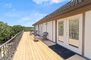 6101 Tiffany Oaks Ln, Arlington, TX 76016 - Photo 34