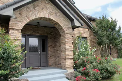 6101 Tiffany Oaks Lane, Arlington, TX 76016 - Photo 2