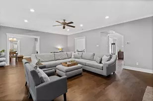 6101 Tiffany Oaks Ln, Arlington, TX 76016 - Photo 6
