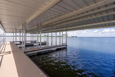 220 Lakeshore Lane, Windom, TX 75492 - Photo 12