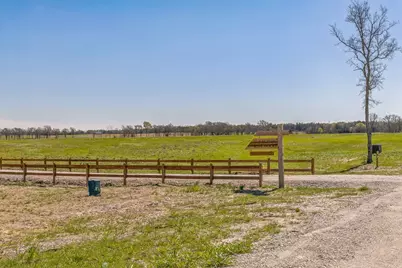 220 Lakeshore Lane, Windom, TX 75492 - Photo 18
