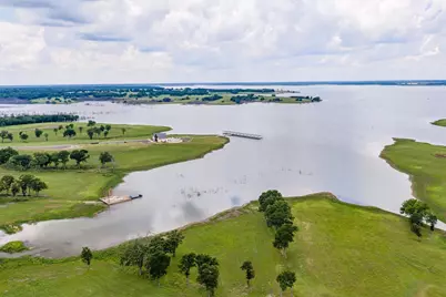 220 Lakeshore Lane, Windom, TX 75492 - Photo 16