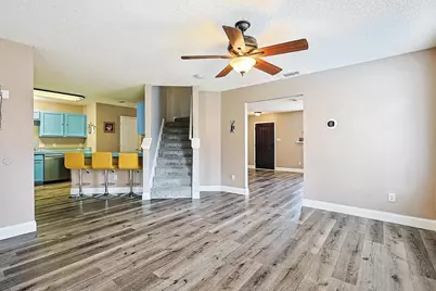 1404 Ross Drive, Lewisville, TX 75067 - Photo 6