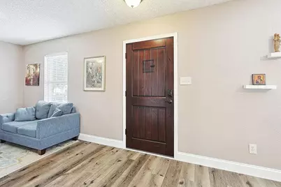 1404 Ross Drive, Lewisville, TX 75067 - Photo 2