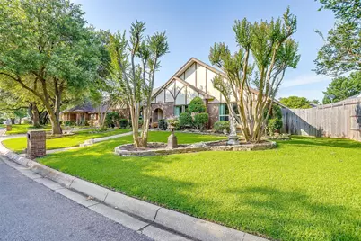 4213 Candlewind Lane, Fort Worth, TX 76133 - Photo 2