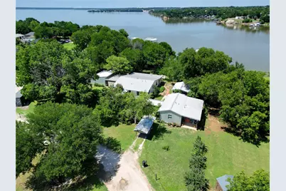 302 Collum Drive, Lake Bridgeport, TX 76426 - Photo 1