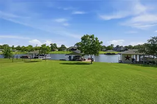 533 Kiowa Dr W, Lake Kiowa, TX 76240 - Photo 28