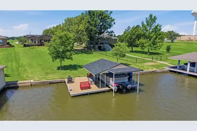 533 Kiowa Drive W, Gainesville, TX 76240 - Photo 32