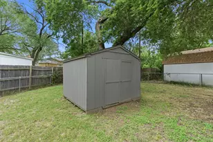552 Souder Dr, Hurst, TX 76053 - Photo 38