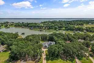902 Waters Edge Dr, Corsicana, TX 75109 - Photo 36