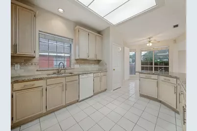 10400 Napa Valley Drive, Frisco, TX 75035 - Photo 16