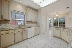 10400 Napa Valley Dr, Frisco, TX 75035 - Photo 16