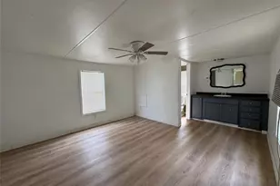 204 W Tarrant St, Cumby, TX 75433 - Photo 8
