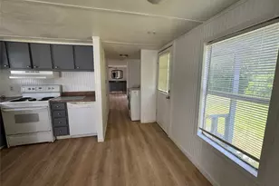 204 W Tarrant St, Cumby, TX 75433 - Photo 6