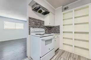 8121 Ferguson Rd, Dallas, TX 75228 - Photo 30