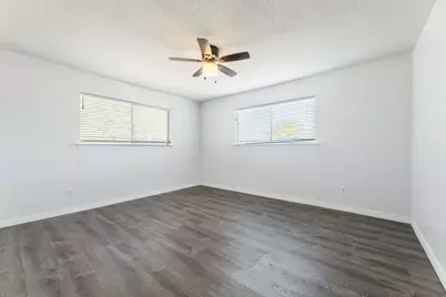 8121 Ferguson Road, Dallas, TX 75228 - Photo 34