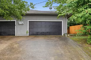 8121 Ferguson Rd, Dallas, TX 75228 - Photo 18