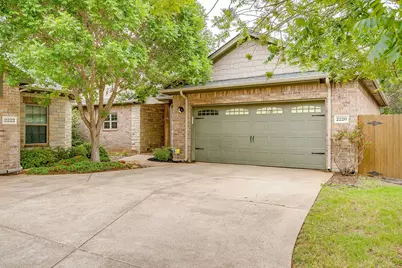 2220 Cobblestone Court, Granbury, TX 76049 - Photo 2