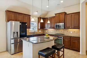 1517 Martin Creek Dr, Little Elm, TX 75068 - Photo 6