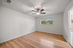 5625 Marlene, Haltom City, TX 76148 - Photo 14
