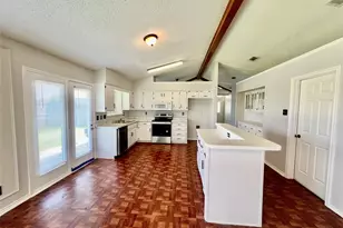300 Stoneybrook Dr, Wylie, TX 75098 - Photo 6