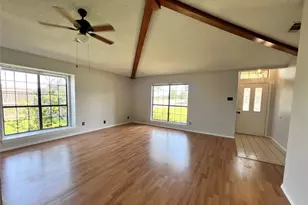 300 Stoneybrook Dr, Wylie, TX 75098 - Photo 2