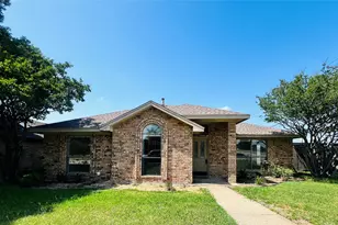 300 Stoneybrook Dr, Wylie, TX 75098 - Photo 1