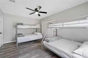 1900 N 6th St, Waco, TX 76708 - Photo 12