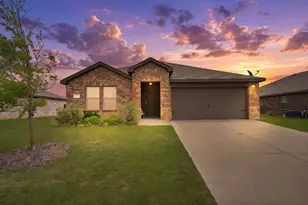 1311 Emi Kate Ln, Royse City, TX 75189 - Photo 2