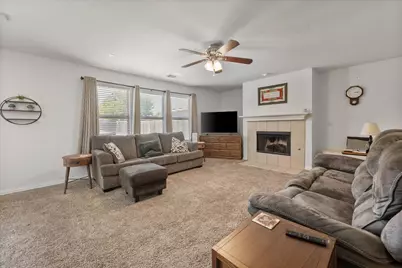 2848 Grandview Drive, Grand Prairie, TX 75052 - Photo 12