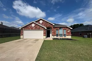924 Marist Dr, Fort Worth, TX 76120 - Photo 26