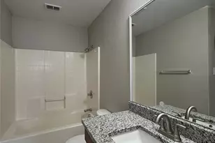 924 Marist Dr, Fort Worth, TX 76120 - Photo 20