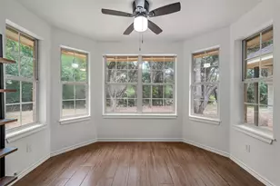34038 Stonewood Dr, Whitney, TX 76692 - Photo 16