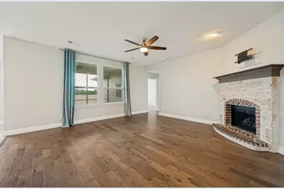 1217 Roadrunner Drive, Little Elm, TX 75068 - Photo 4