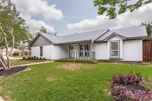 7208 Stonybrooke Dr, North Richland Hills, TX 76182 - Photo 2