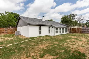 7208 Stonybrooke Dr, North Richland Hills, TX 76182 - Photo 24