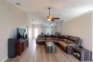 1317 Colonial Pl, Flower Mound, TX 75028 - Photo 4