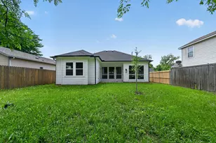 3711 Metropolitan Ave, Dallas, TX 75210 - Photo 20