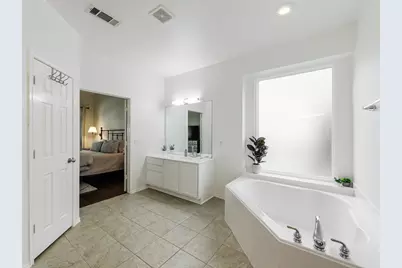 2373 Falcon Point Drive, Frisco, TX 75033 - Photo 12