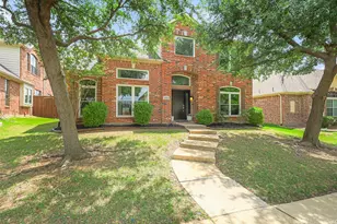 2373 Falcon Point Dr, Frisco, TX 75033 - Photo 2
