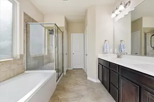 14701 Rocky Face Ln, Fort Worth, TX 76052 - Photo 18