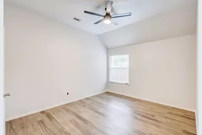 512 Wentworth Drive, McKinney, TX 75072 - Photo 16